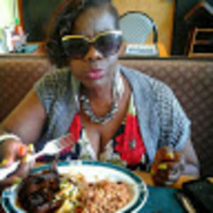 Meet your Posher, Shirley